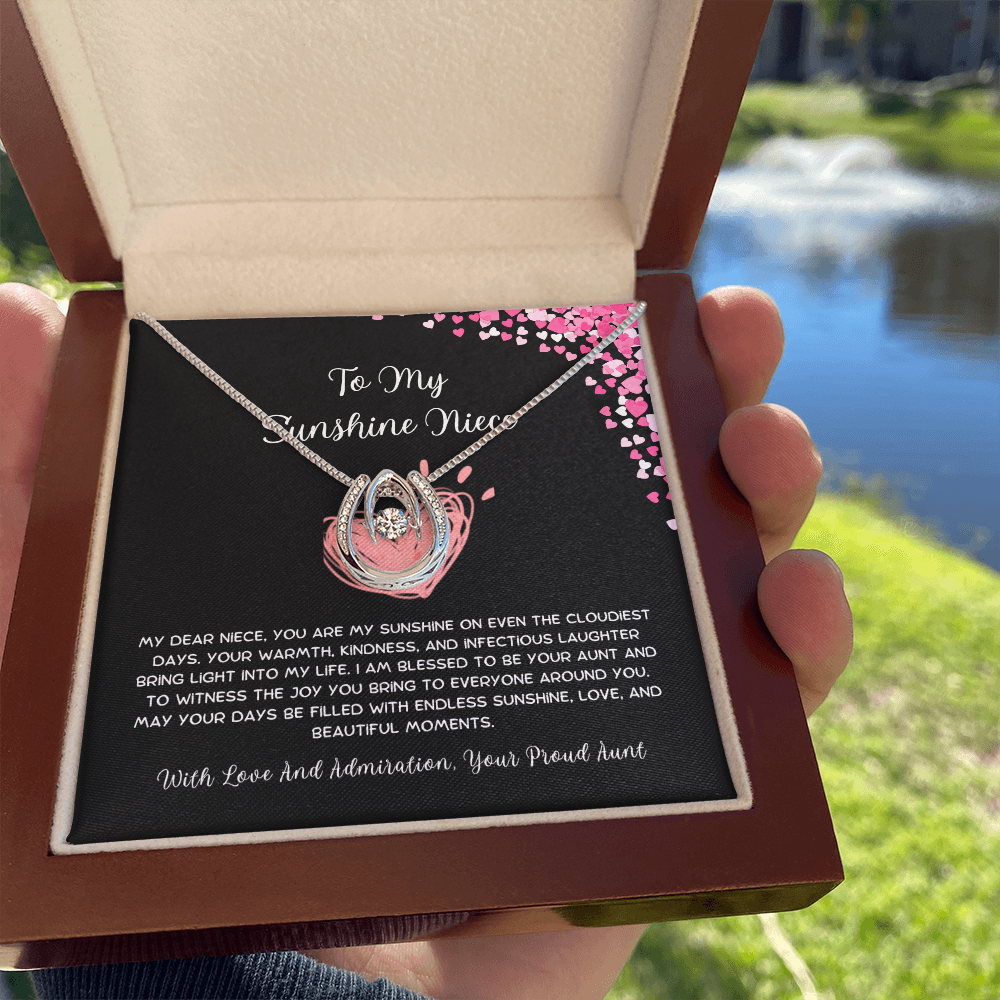 To My Sunshine Niece - From Aunt to Niece Lucky In Love Necklace