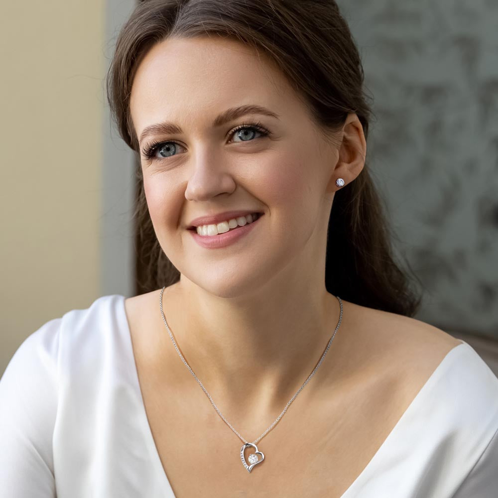 To My Little Dreamer - From Aunt to Niece Forever Love Necklace With Earrings